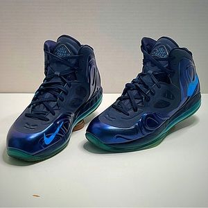 Nike Hyperposite Dark Obsidian